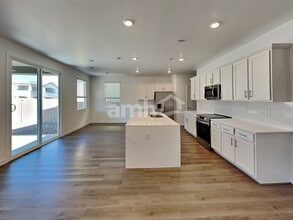 7340 S Avenida Obelo in Tucson, AZ - Building Photo - Building Photo