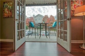 3188 Hillsboro Pike in Nashville, TN - Building Photo - Building Photo