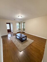 223 Day Ave in Cliffside Park, NJ - Building Photo - Building Photo