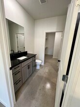 2232 J E Woody Rd in Springtown, TX - Foto de edificio - Building Photo