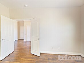 1002 Woodcrest Dr in Lancaster, TX - Building Photo - Building Photo