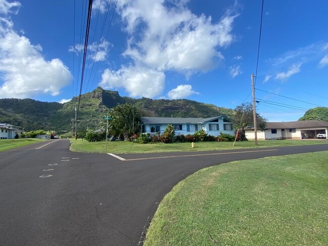 property at 5060 Nonou Rd