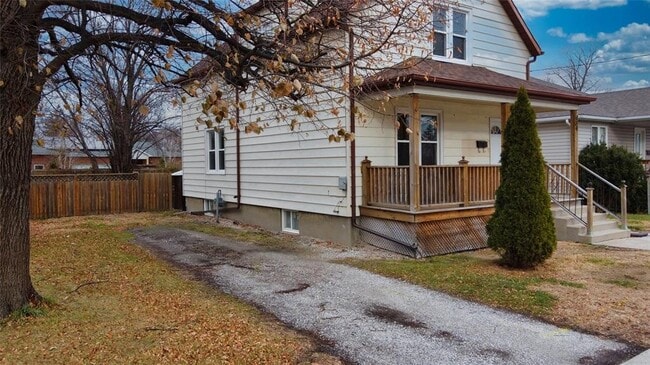 454 George St in Sarnia, ON - Building Photo - Building Photo
