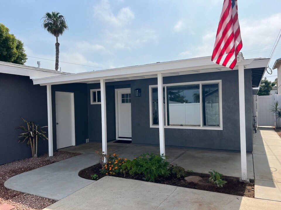 452 8th St in Imperial Beach, CA - Building Photo
