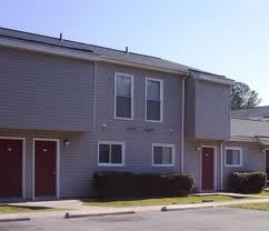 Pinegate Apartments in Ahoskie, NC - Building Photo