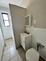 165 Sterling Ave, Unit 47 in Jersey City, NJ - Building Photo - Building Photo