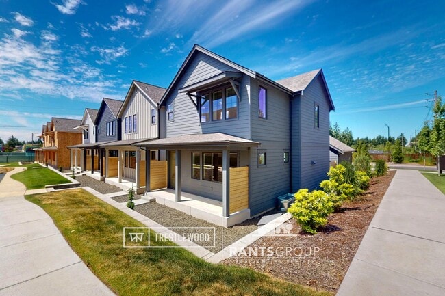 property at 125 Veranda Ln SE