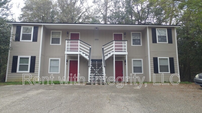 2308 Sylvan Ct in Tallahassee, FL - Building Photo