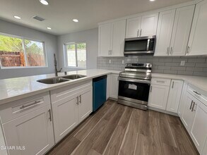3767 Noll Dr in Palmdale, CA - Building Photo - Building Photo