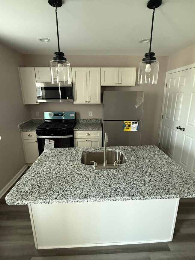 property at 5811 Hillen Rd