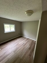 8821 Middlebranch Ave NE in Canton, OH - Building Photo - Building Photo