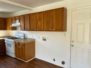 1437 NE 34th St in Oklahoma City, OK - Building Photo - Building Photo