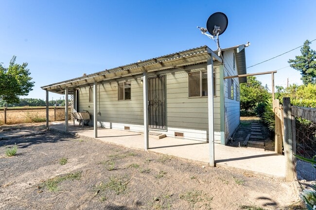 9550 Monterey Rd in Morgan Hill, CA - Building Photo - Building Photo