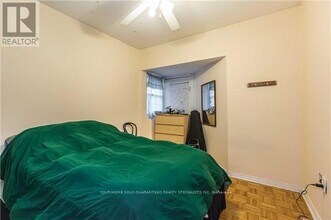 3 Holmesdale Crescent in Toronto, ON - Building Photo - Building Photo