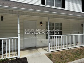 5622 Boxwood Garden Way in Knoxville, TN - Building Photo - Building Photo