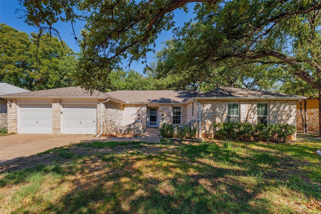 8912 Bubbling Springs Trail in Austin, TX - Building Photo