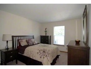 5205-5286 Misty Brook Ln in Hilliard, OH - Building Photo - Other
