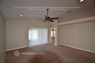 808 Barclay Wood Dr in Ruskin, FL - Building Photo - Building Photo