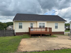 3120 Clydesdale Dr in Clarksville, TN - Building Photo - Building Photo