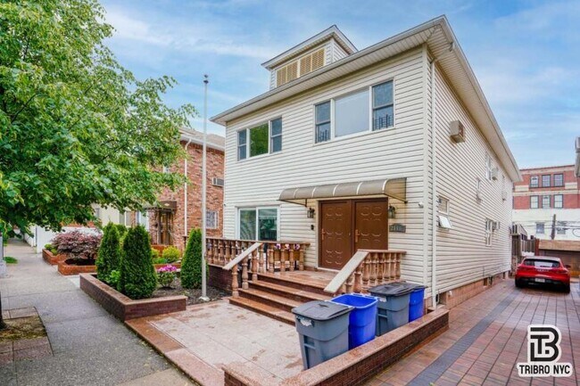 2066 82nd St in Brooklyn, NY - Building Photo - Building Photo