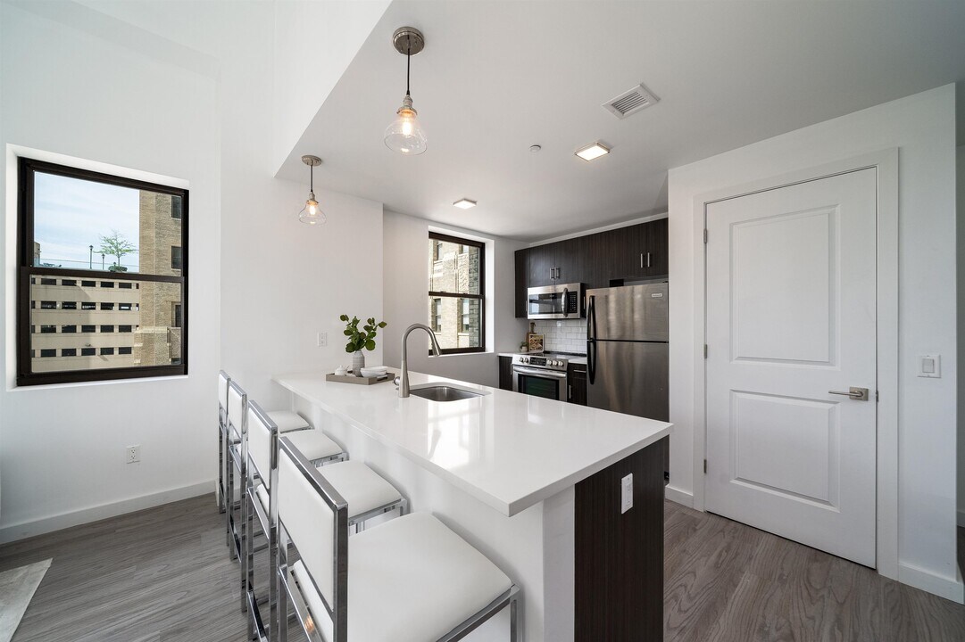 201 Cornelison Ave in Jersey City, NJ - Building Photo