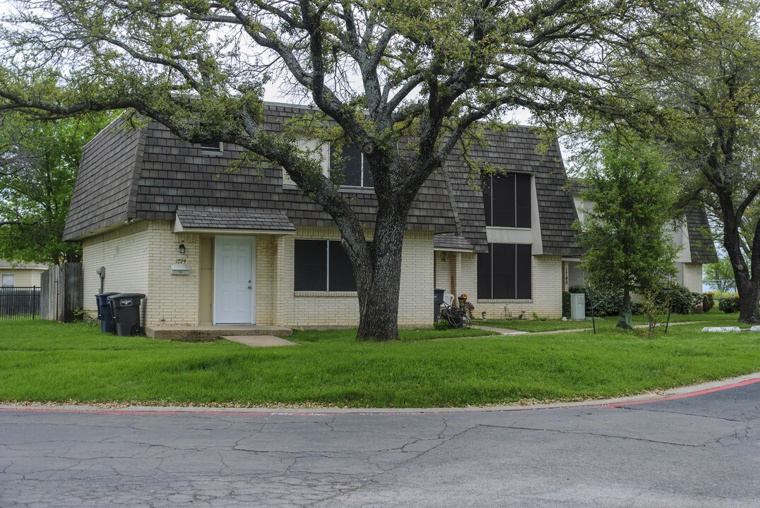 South Fork Townhomes in Fort Worth, TX - Foto de edificio