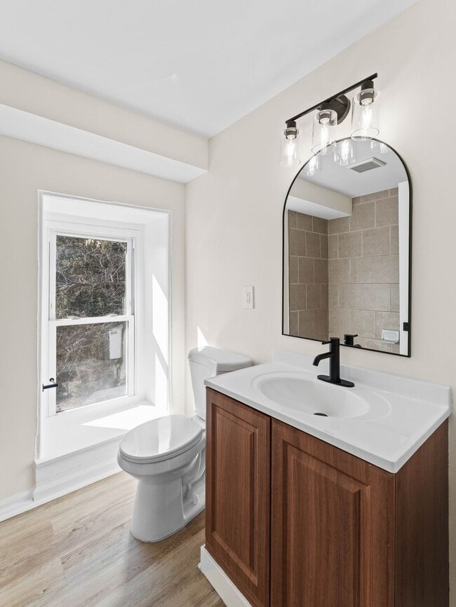 513 Broad St in Beverly, NJ - Building Photo - Building Photo