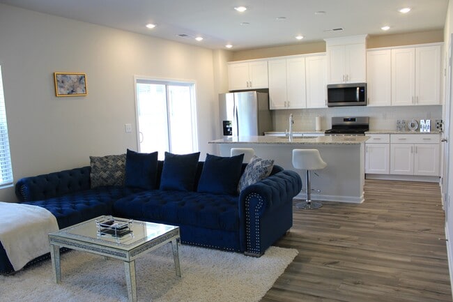 1145 Harland St in Charlotte, NC - Foto de edificio - Building Photo