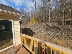 852 Gray Fox Rd in Harpers Ferry, WV - Building Photo - Building Photo