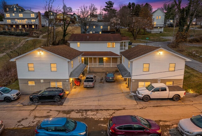 Vulcan K Team Apartments