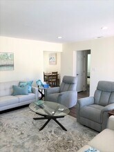 855 La Tierra Dr in San Marcos, CA - Building Photo - Building Photo