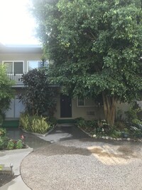 6620 Whitsett Ave in North Hollywood, CA - Building Photo - Building Photo