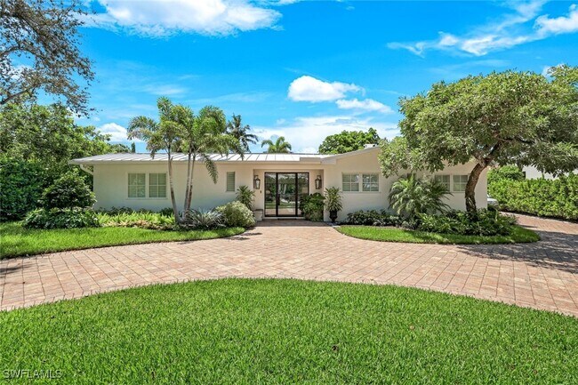 642 6th Ave N in Naples, FL - Building Photo - Building Photo