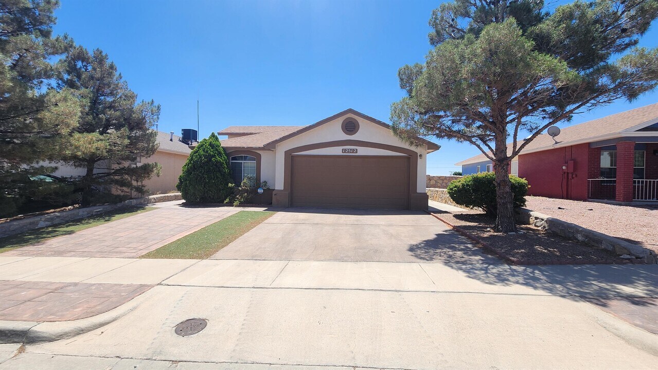 12512 Sombra Grande Dr in El Paso, TX - Building Photo