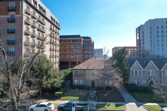 Prescott Arms in Dallas, TX - Foto de edificio - Building Photo