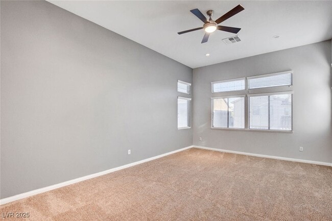 property at 5643 Almocita Ct