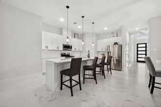 7994 Kenton St in Houston, TX - Building Photo - Building Photo