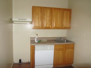 12 Willard St in Hartford, CT - Building Photo - Building Photo