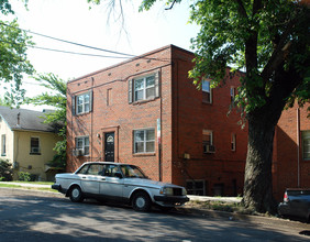 4223 Brooks St NE in Washington, DC - Building Photo - Building Photo