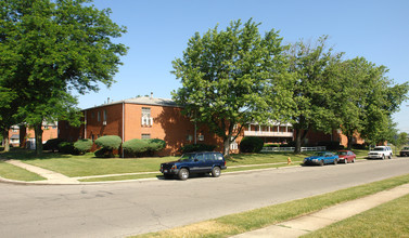 Quaker Hill Apartments in Columbus, OH - Building Photo - Building Photo