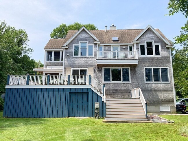 7 Lothrop Ln in Cohasset, MA - Building Photo - Building Photo