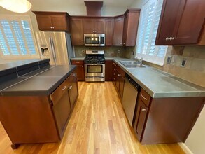 3057 SW 173rd Ave in Beaverton, OR - Building Photo - Building Photo