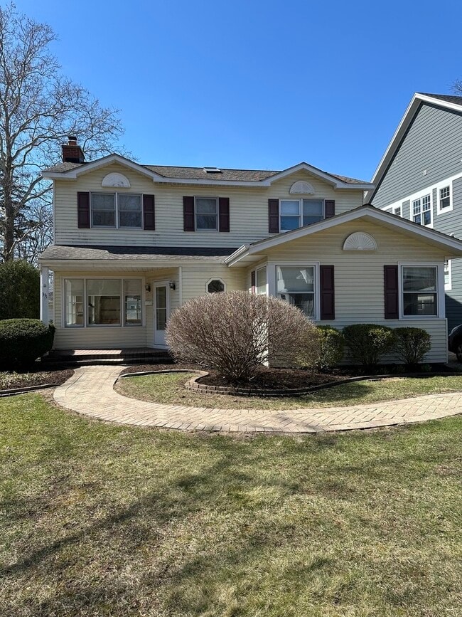 property at 331 S Julian St