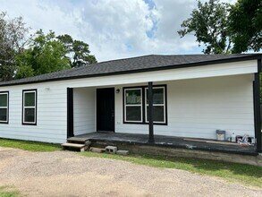 710 Twin Oaks St in Houston, TX - Building Photo - Building Photo