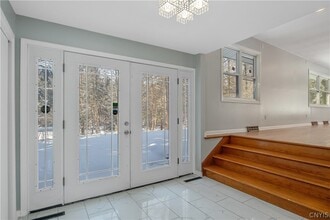 7301 Dogwood Ln in Manlius, NY - Building Photo - Building Photo