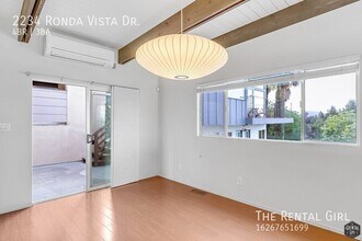 2234 Ronda Vista Dr in Los Angeles, CA - Building Photo - Building Photo