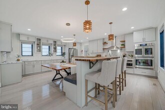 729 N Barton St in Arlington, VA - Building Photo - Building Photo