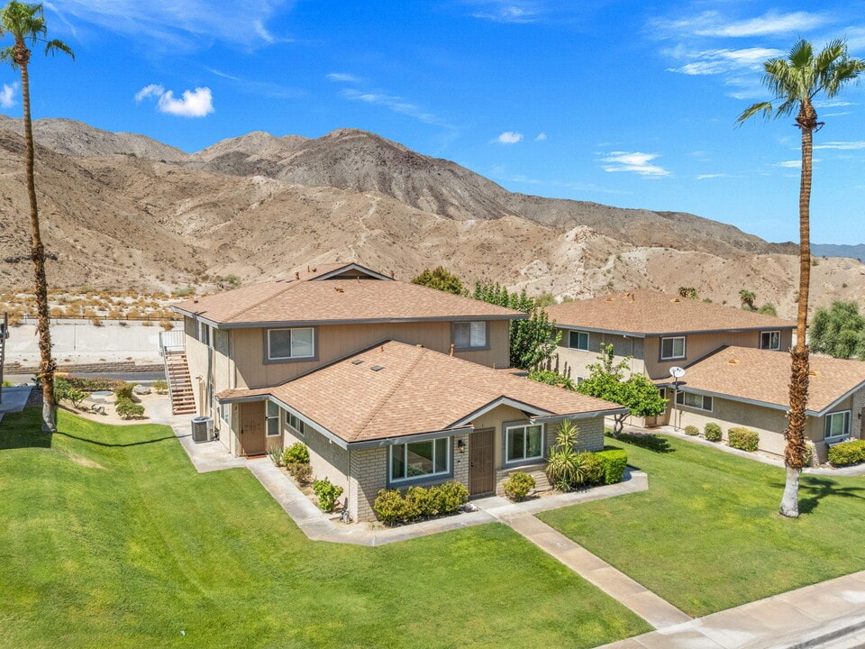 72546 Edgehill Dr in Palm Desert, CA - Building Photo
