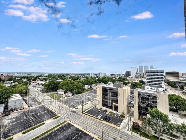 1502 S Boulder Ave in Tulsa, OK - Building Photo - Building Photo