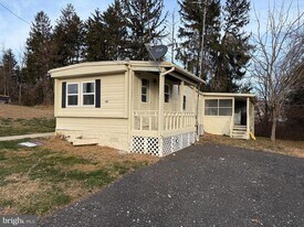 125 Santilli Rd in Landenberg, PA - Building Photo